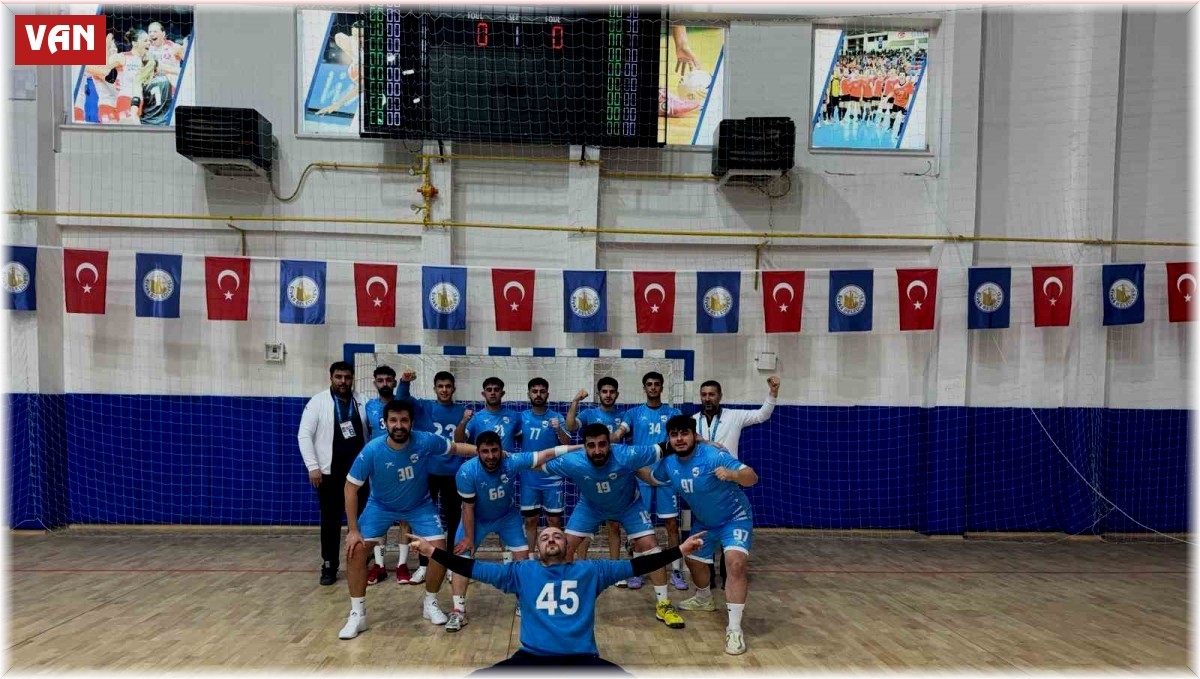 Van Erek Beş Yıldız Hentbol Takımı play-off'ta
