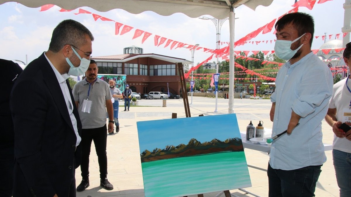 Van Gölü manzaralı 'Ulusal Resim' çalıştayı