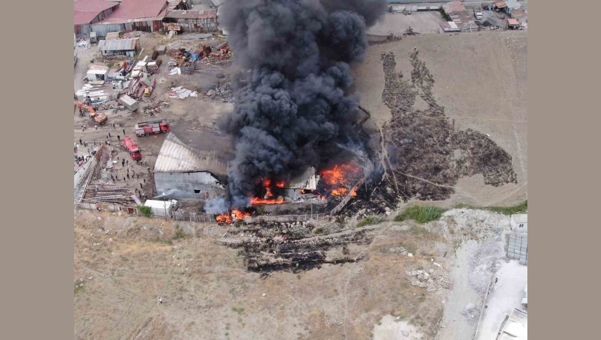 Van Hurdacılar Sitesi'nde korkutan yangın