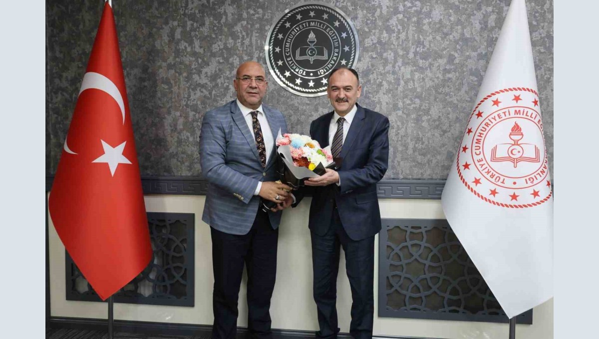 Van İl Millî Eğitim Müdürü Çandıroğlu görevine başladı