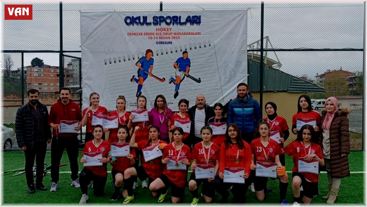 Van'ın altın kızları Türkiye finaline yükseldi