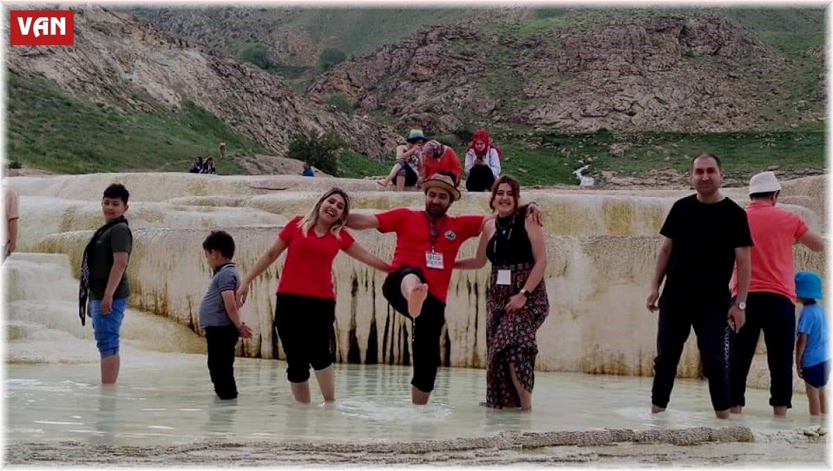 Van'ın "Pamukkalesi" ile "Vanadokyası" misafirlerini ağırlıyor