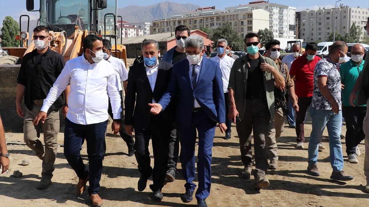 Van Kapıköy Gümrük Kapısı yaya geçişlerine açılıyor