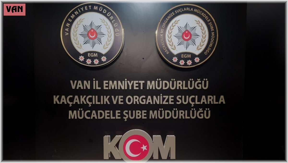 Van merkezli operasyonda sahte çek düzenleyen 3 kişi tutuklandı
