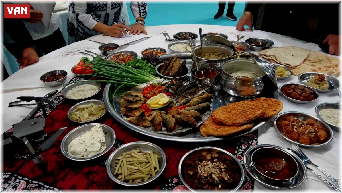 Van Mutfak Yöresel Ürünler Gurme Fuarı kapılarını ziyaretçilere açtı