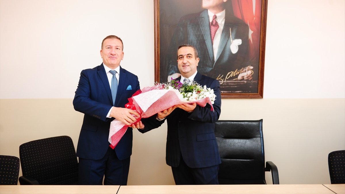 Van MYO'da devir teslim töreni