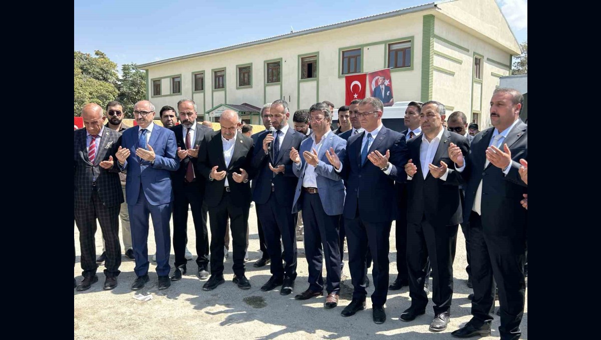 Van Valiliği binasının temeli atıldı