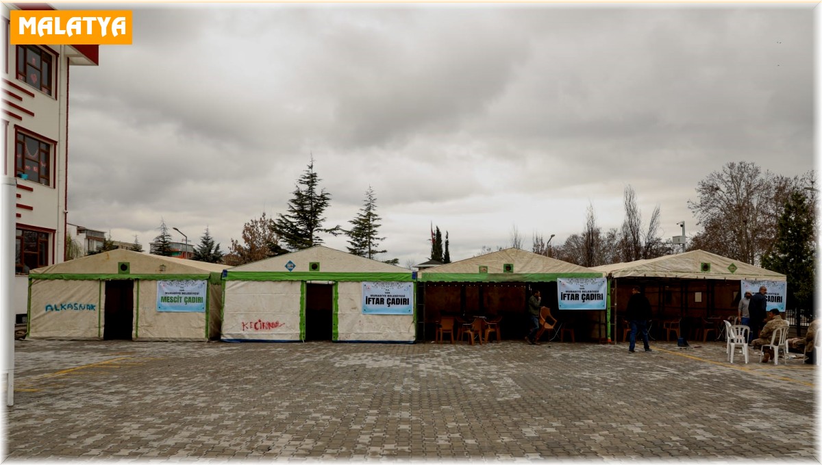 Van Valiliği koordinasyonunda Malatya'da iftar çadırları kuruluyor
