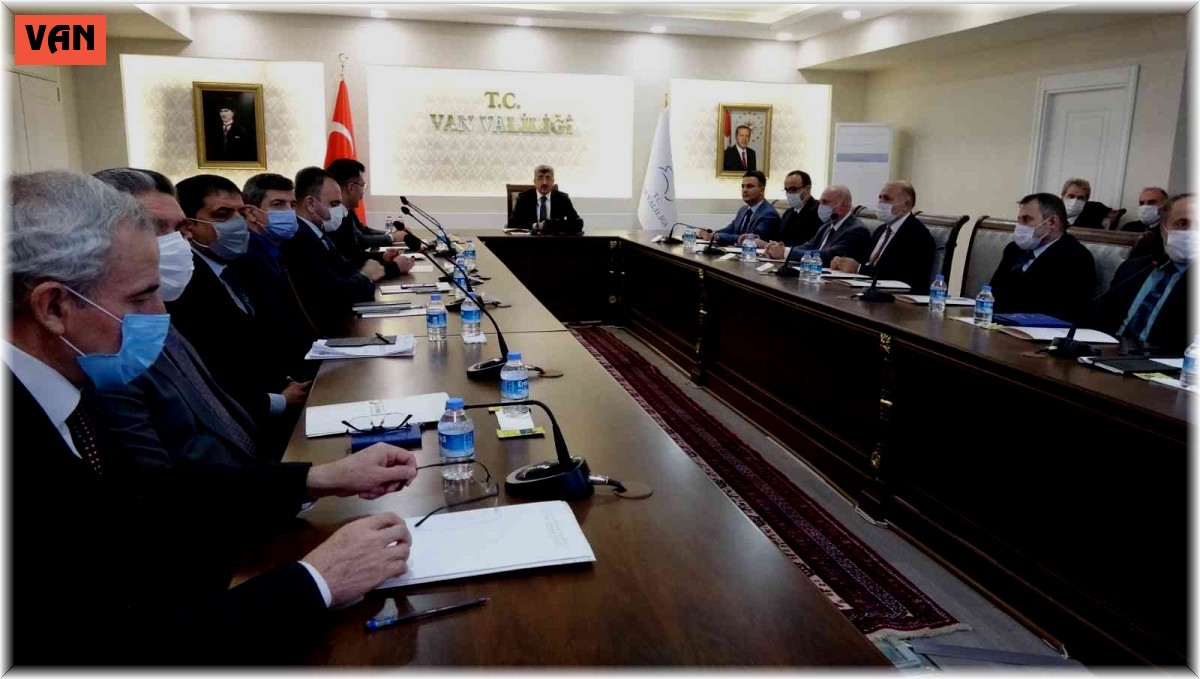 Van Valisi Bilmez: "2021 yılında bin 900 organizatör yakaladık"