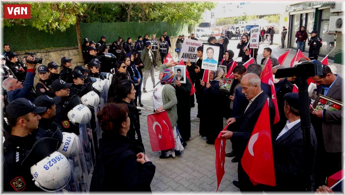 Vanlı anne: "PKK'yı bitirmeden durmayacağız"