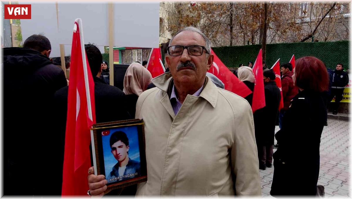 Vanlı baba: "15 yaşından küçük kızlarımızı dağa kaçırdılar"