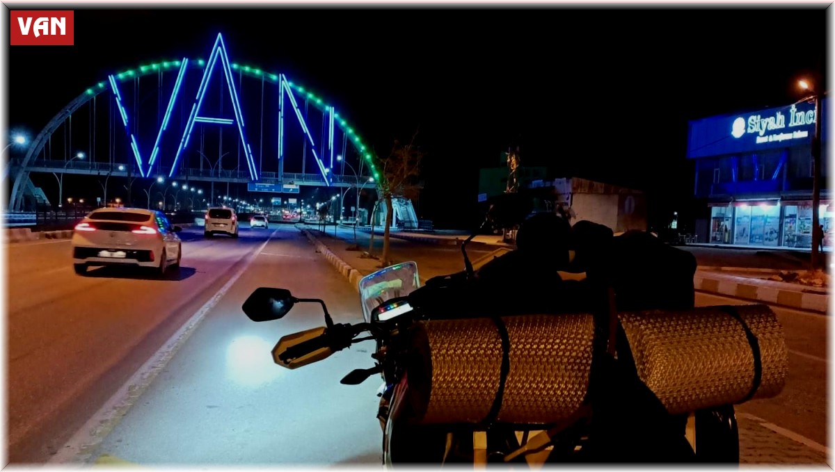 Vanlı dağcı motosikleti ile Türkiye turu yaptı