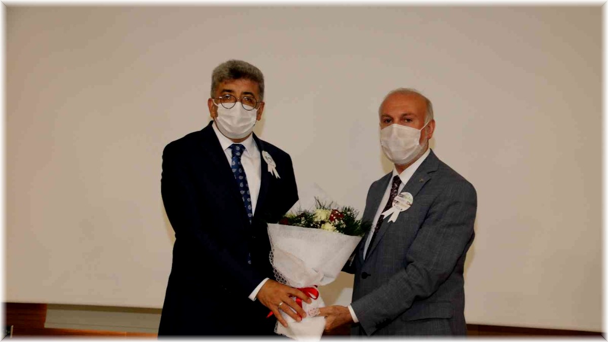 Vanlı imamlara panel, hat sergisi ve ödül töreni