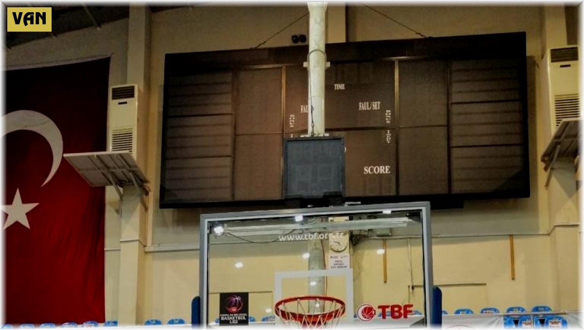 Vanlı judocular madalyalarla döndüler