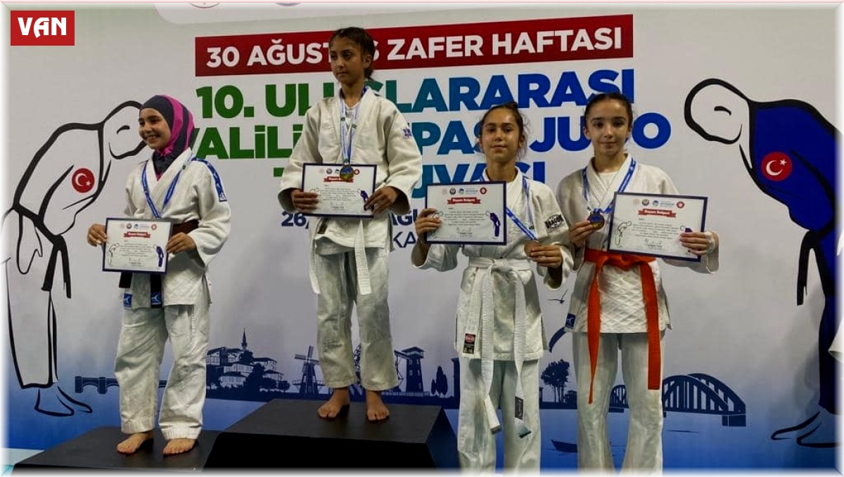 Vanlı judocular Sakarya'dan 2 birincilikle döndü