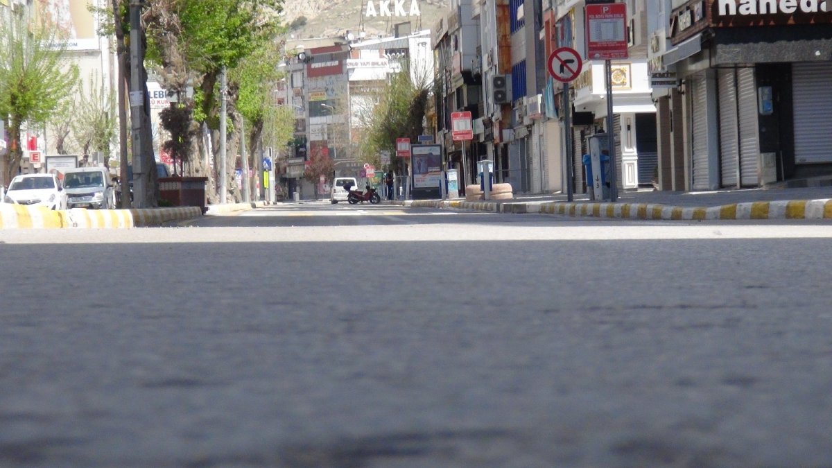 Vanlılar sokağa çıkma kısıtlamasına uyuyor