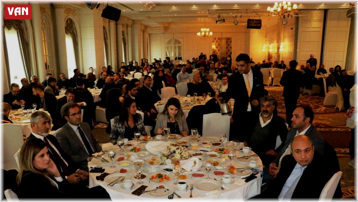 VANmall görücüye çıktı