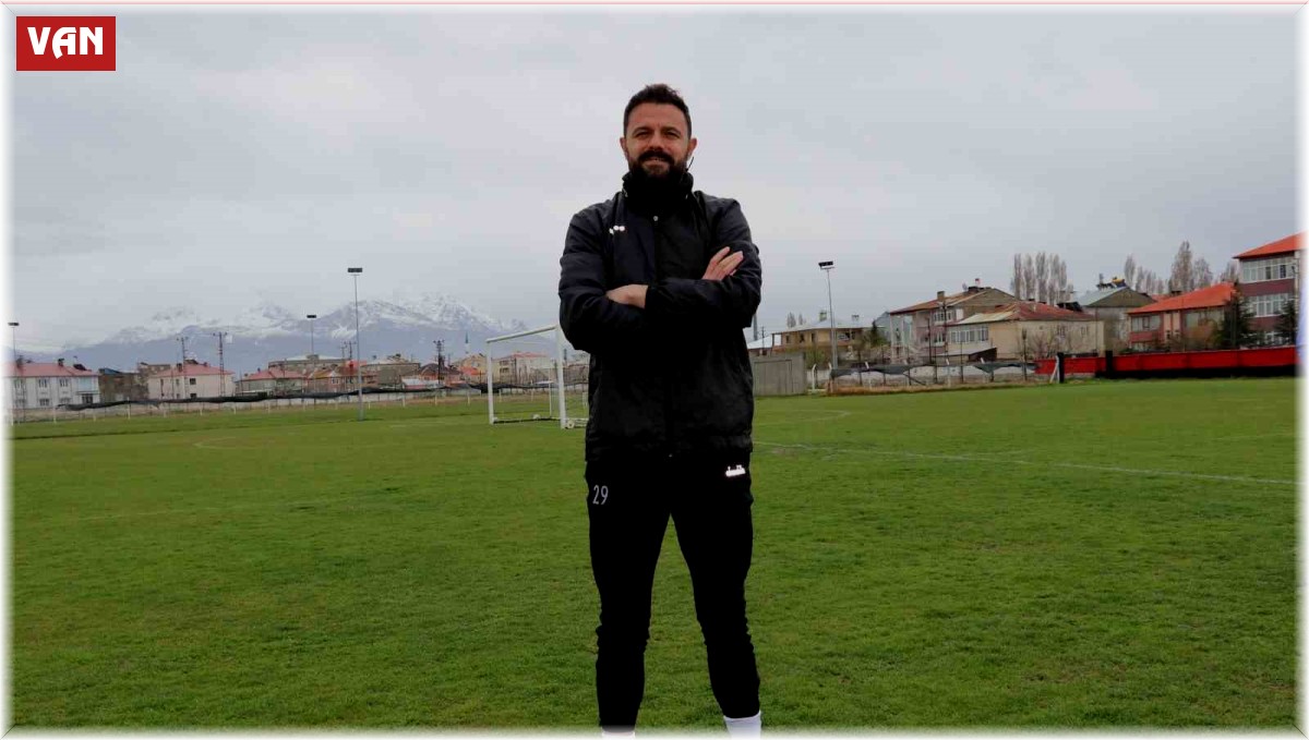 Vanspor FK kalecisi Haydar Yılmaz, Şenol Güneş'in rekorunu kırdı