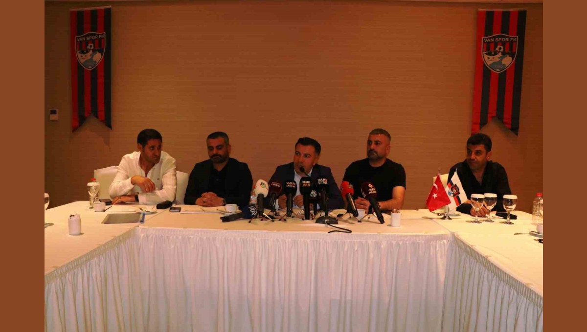 Vanspor yönetimi basınla bir araya geldi
