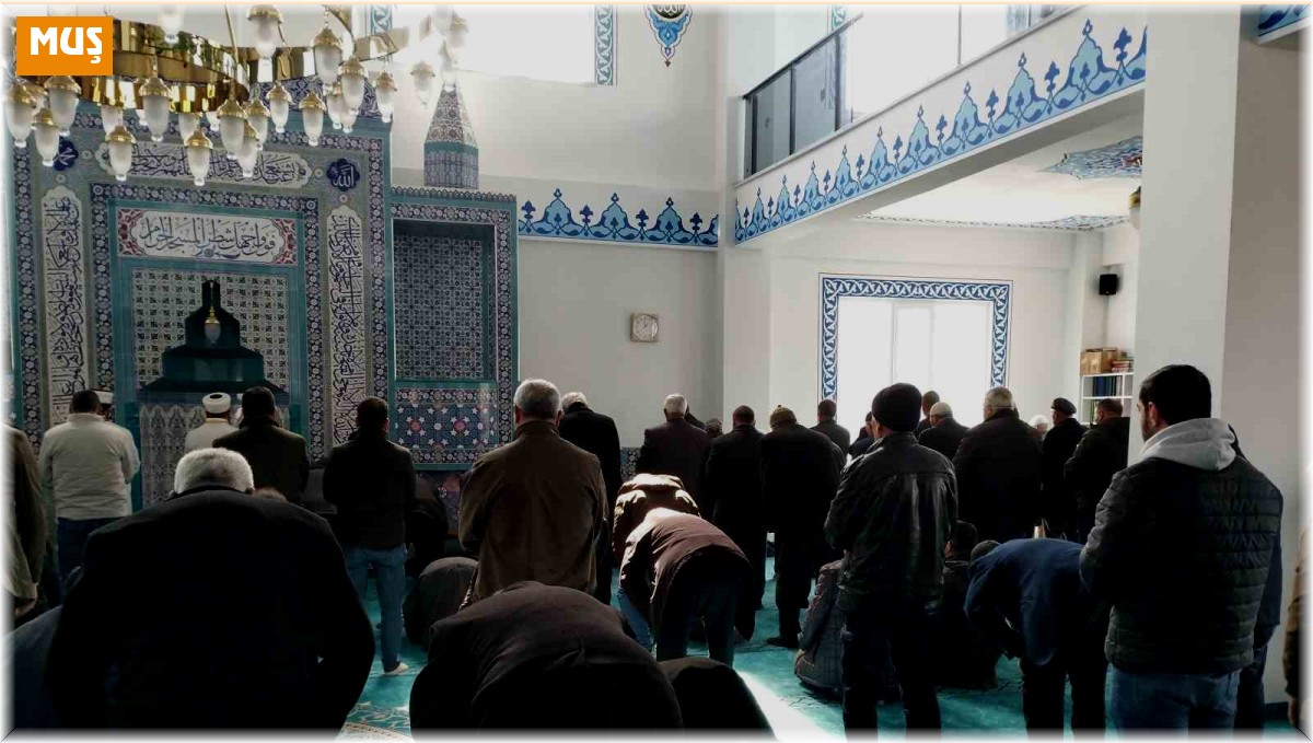 Varto'da Cuma namazı sonrası Filistinliler için dua edildi