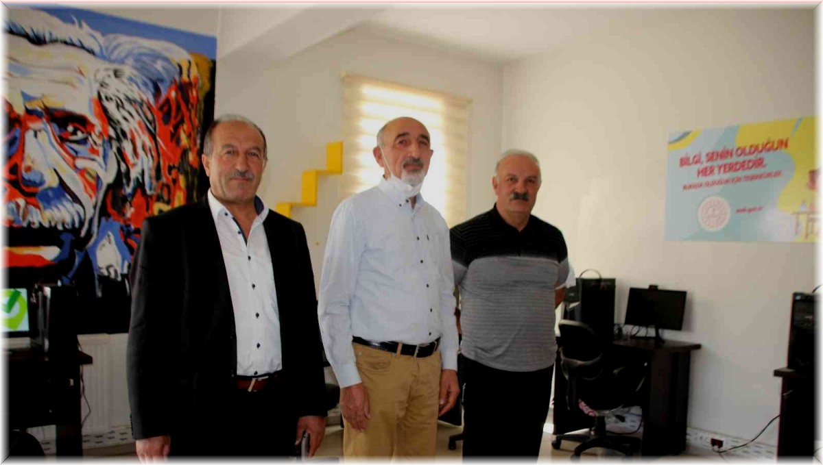 Varto Dernekleri Federasyonundan bilgisayar desteği