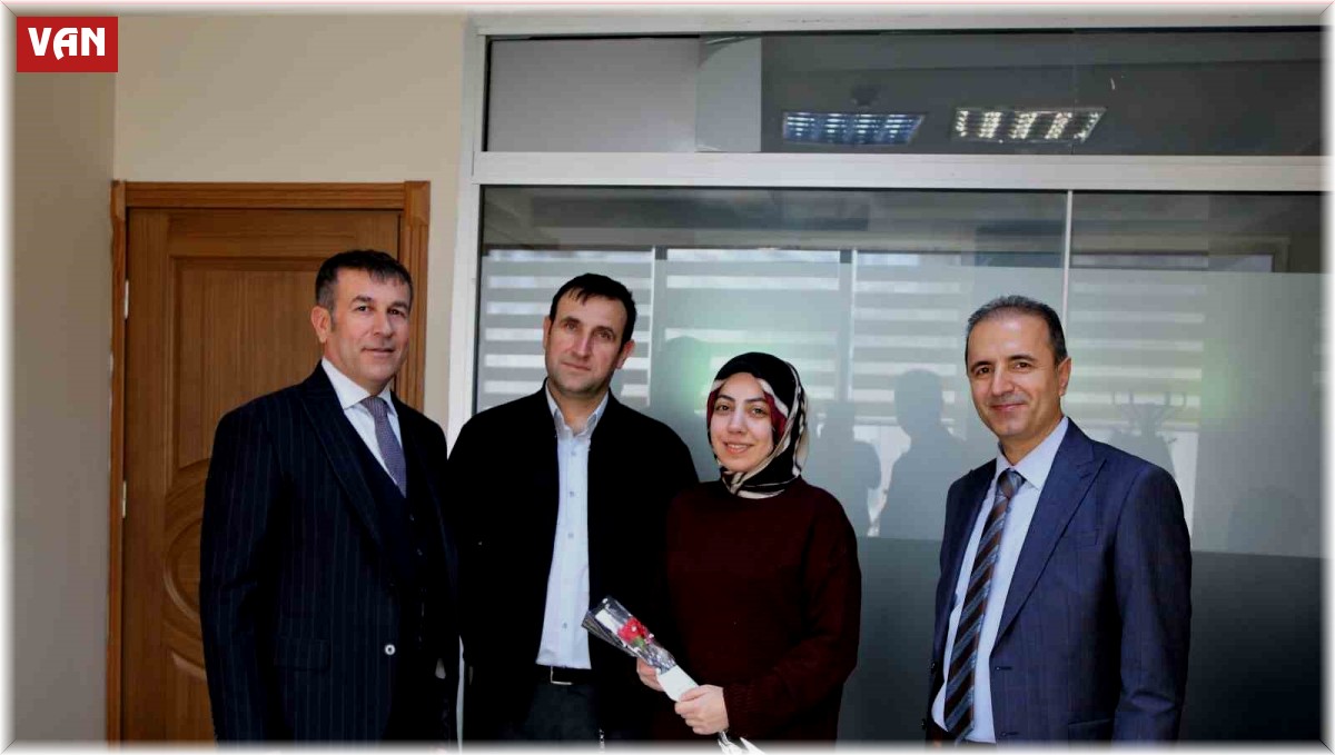 VASKİ'de çalışan kadın personeller unutulmadı