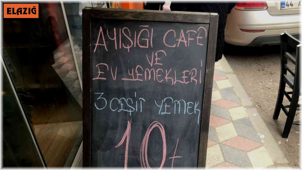 Vatandaş doysun diye 3 çeşit yemeği 10 liradan satmaya başladılar