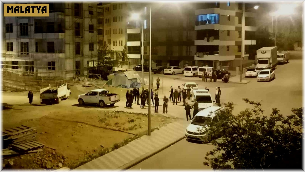 Vatandaşlar tarafından fark edilen hırsızlar aracı bırakıp kaçtılar