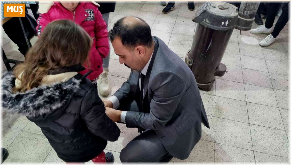 VEDAŞ ailesi 'Her Mevsim Tebessüm' projesiyle miniklerin yüzünü güldürüyor