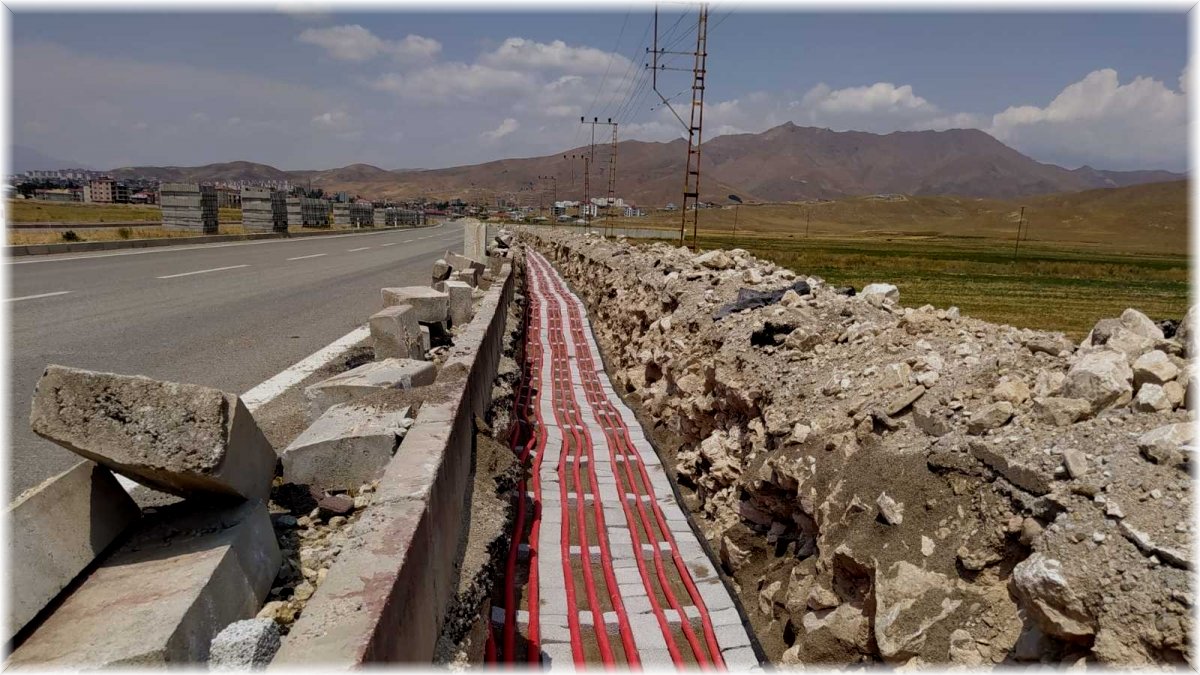 VEDAŞ'tan Yüksekova ilçesine 4,5 milyon liralık yeni dağıtım merkezi