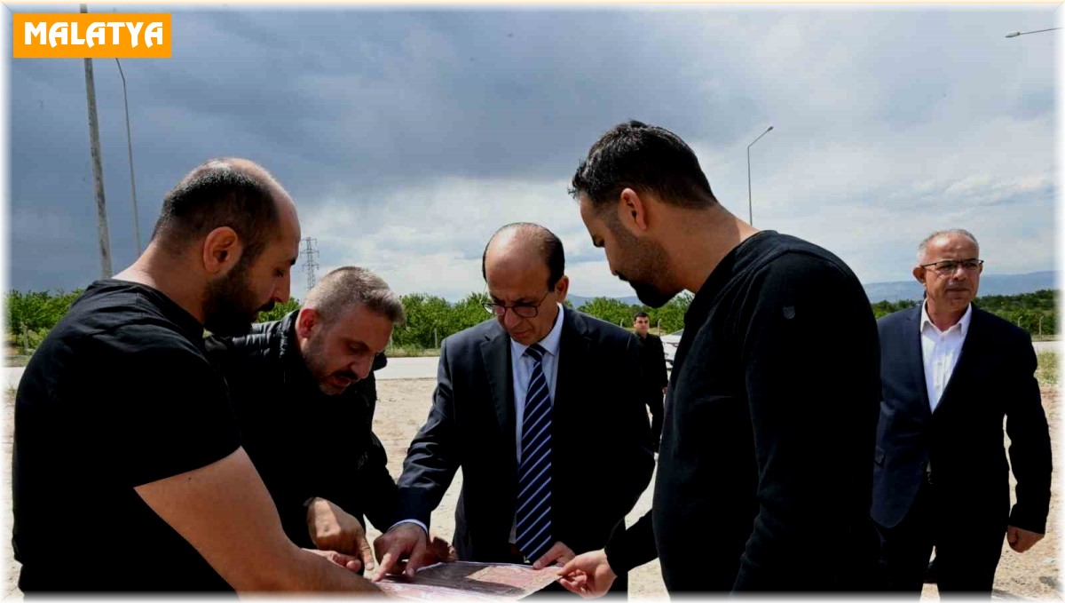 Yaka ile Dilek Mahalleleri arasındaki ulaşım rahatlatılıyor