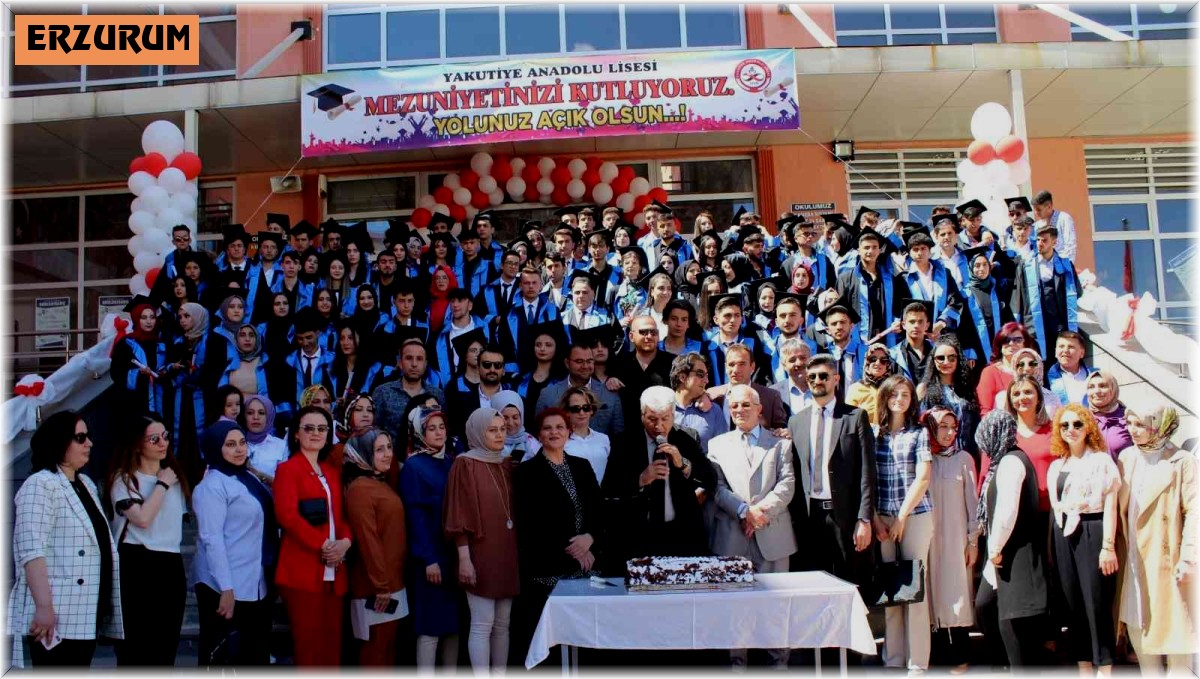 Yakutiye Anadolu Lisesi'nde mezuniyet coşkusu
