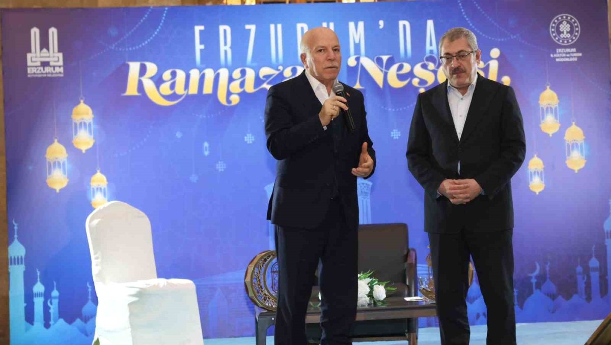 Yakutiye Medresesi'nde manevi buluşma: "Ramazan Neşesi" ilgi odağı