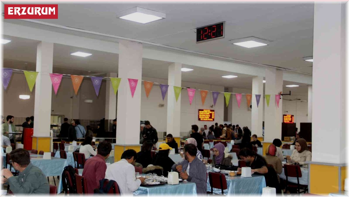 Yanan yemekhane kısa sürede onarılarak öğrencilerin hizmetine sunuldu