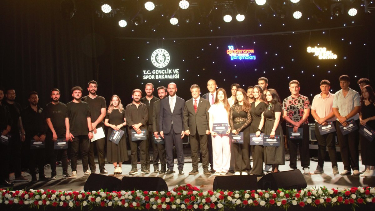 Yarışmacılar performanslarıyla hayran bıraktı