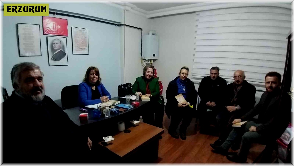 Yazar Ayşe Neslihan Hatunoğlu, babası Kemal Bey'i anlattı