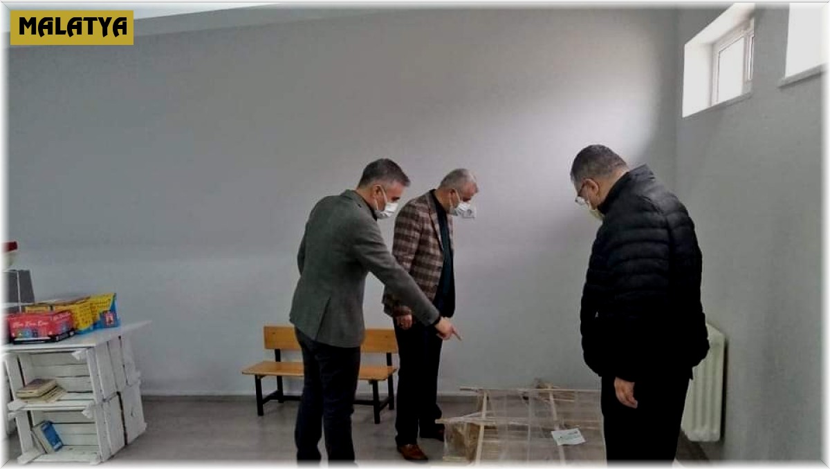 Yazıhan'da kütüphanesiz okul kalmayacak