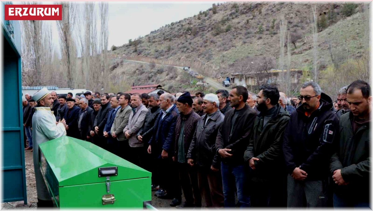 Yelkıran Mahalle eski muhtarı son yolculuğuna uğurlandı