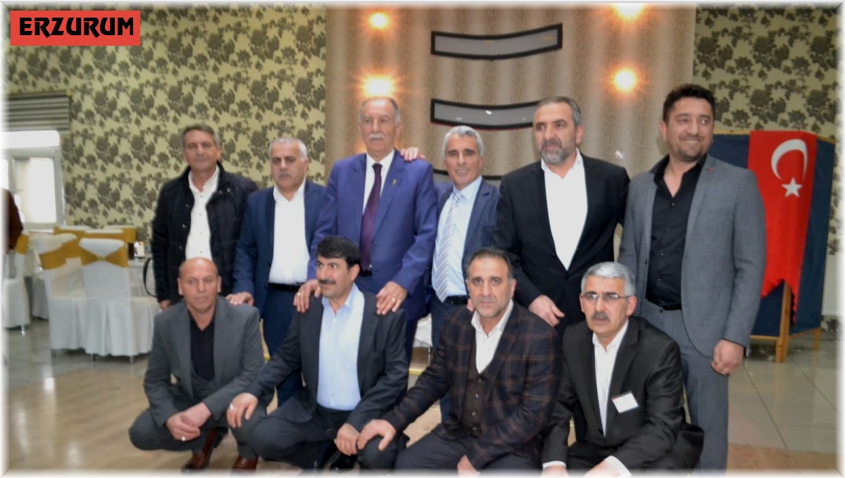 Yeni başkan Raif Akson