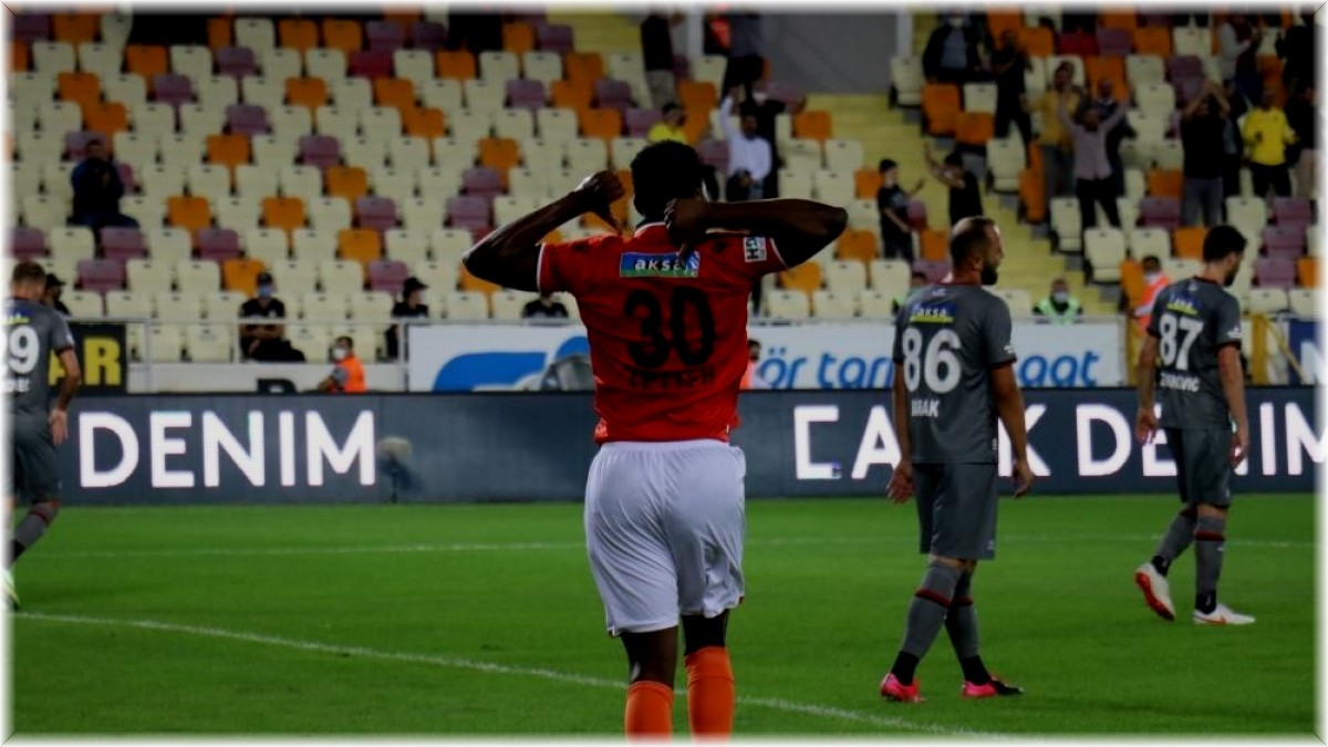 Yeni Malatyasporlu Tetteh: "Türkiye ligi çok ilginç ve zor bir lig"