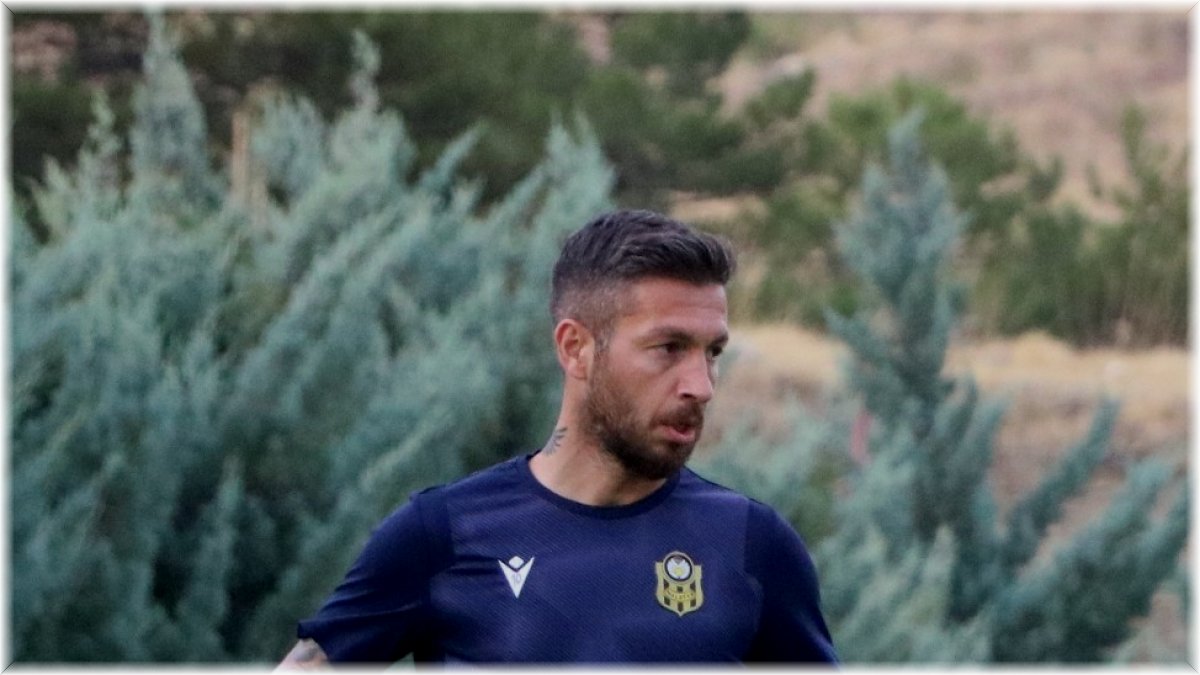 Yeni Malatyaspor’un ilk golü Adem’den geldi