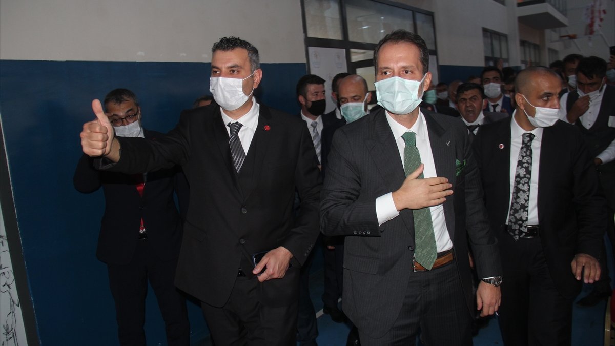 Yeniden Refah Partisi Genel Başkanı Erbakan, Ardahan'da projelerini anlattı