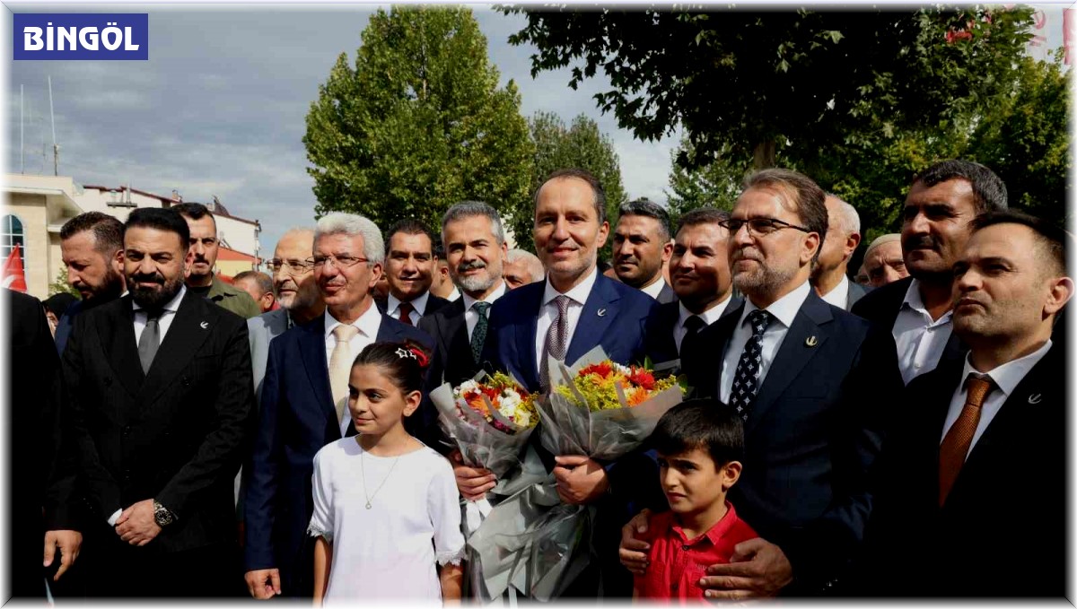 Yeniden Refah Partisi Genel Başkanı Erbakan: "Milli Görüş belediyeciliği demek önce ahlak ve maneviyat demektir"
