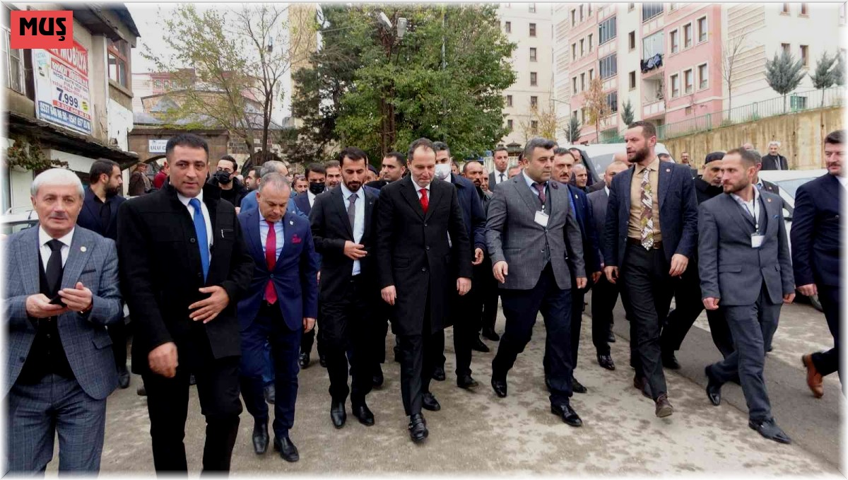 Yeniden Refah Partisi Genel Başkanı Erbakan Muş'ta