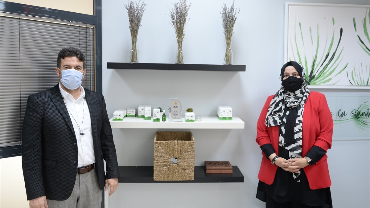 Yerli endemik bitkilerden bakanlık onaylı krem ve serum üretti