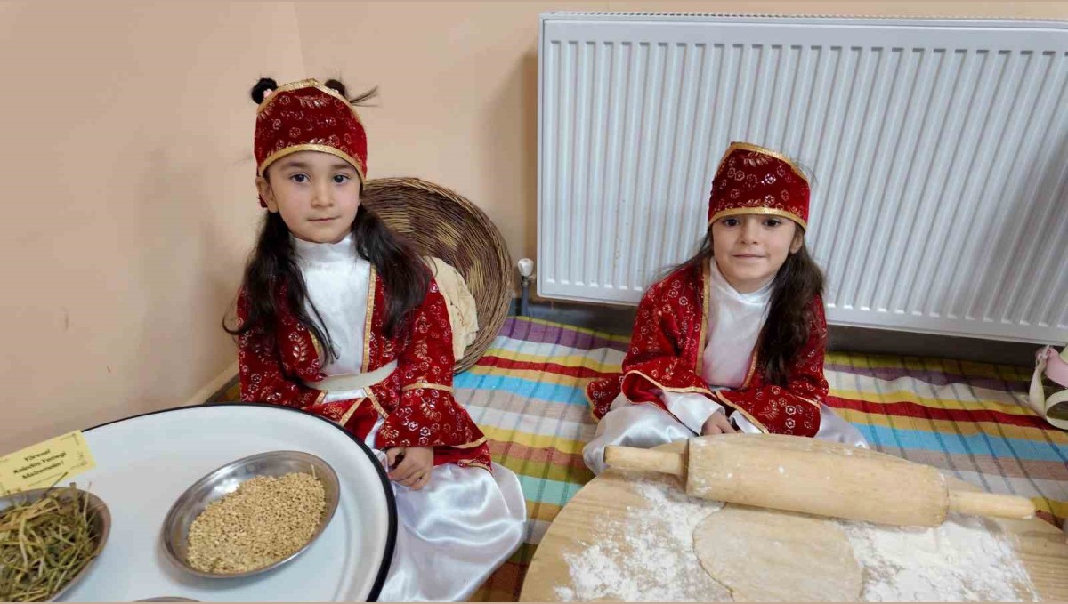 Yerli Malı Haftası'nda Van'ın kültürünü tanıttılar