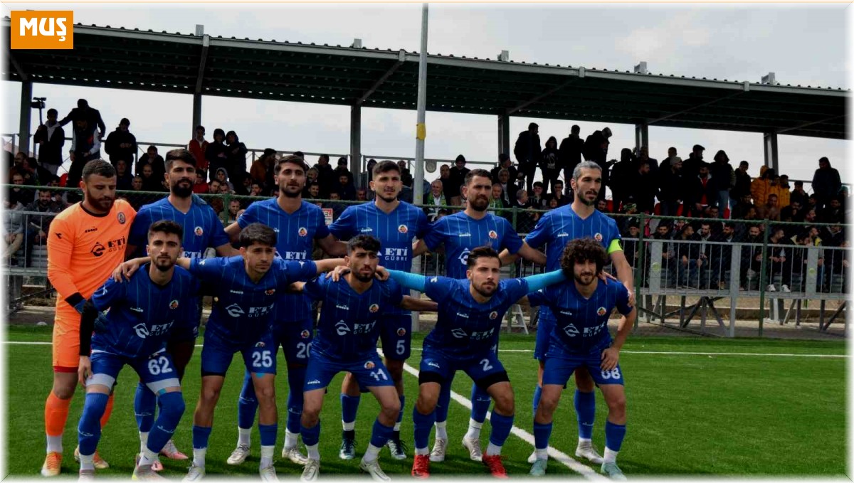 Yeşil Varto Spor, konuk ettiği Mazıdağı ekibini 2-1 mağlup etti