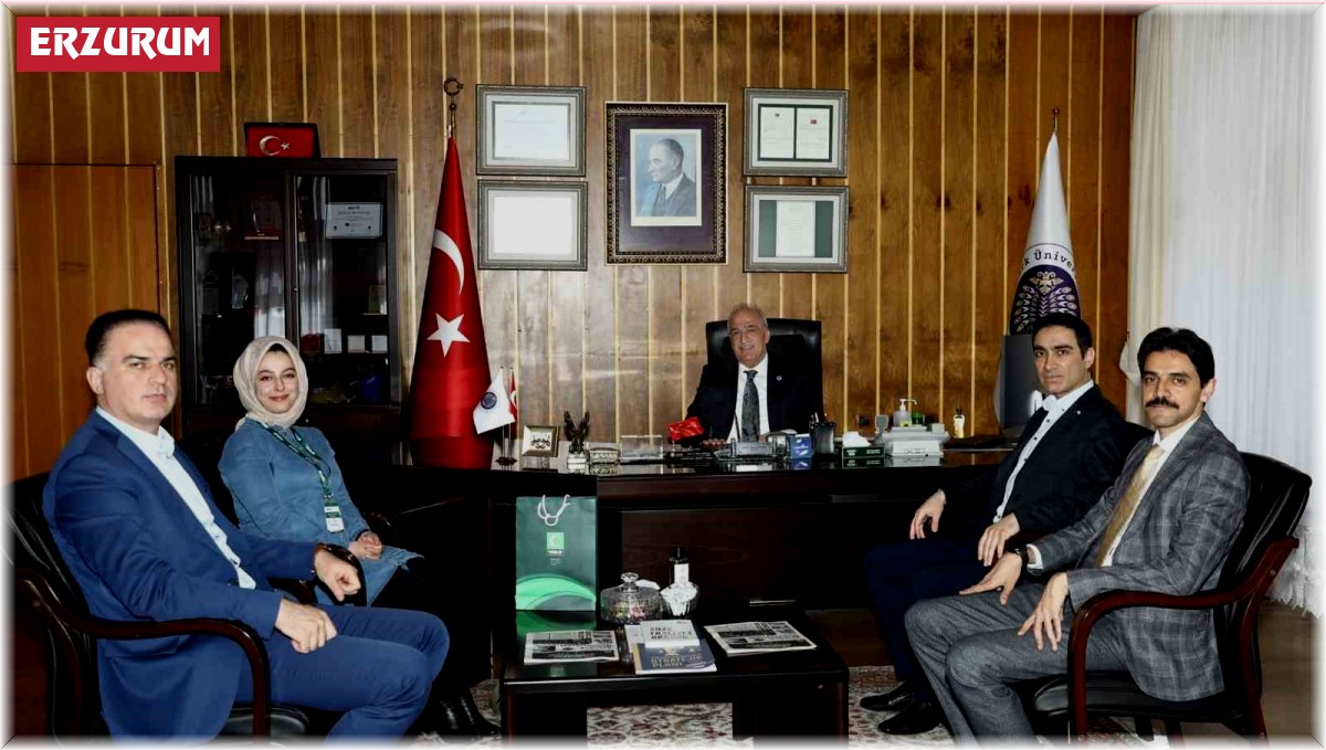 Yeşilay ve Kızılay'dan Rektör Çomaklı'ya ziyaret