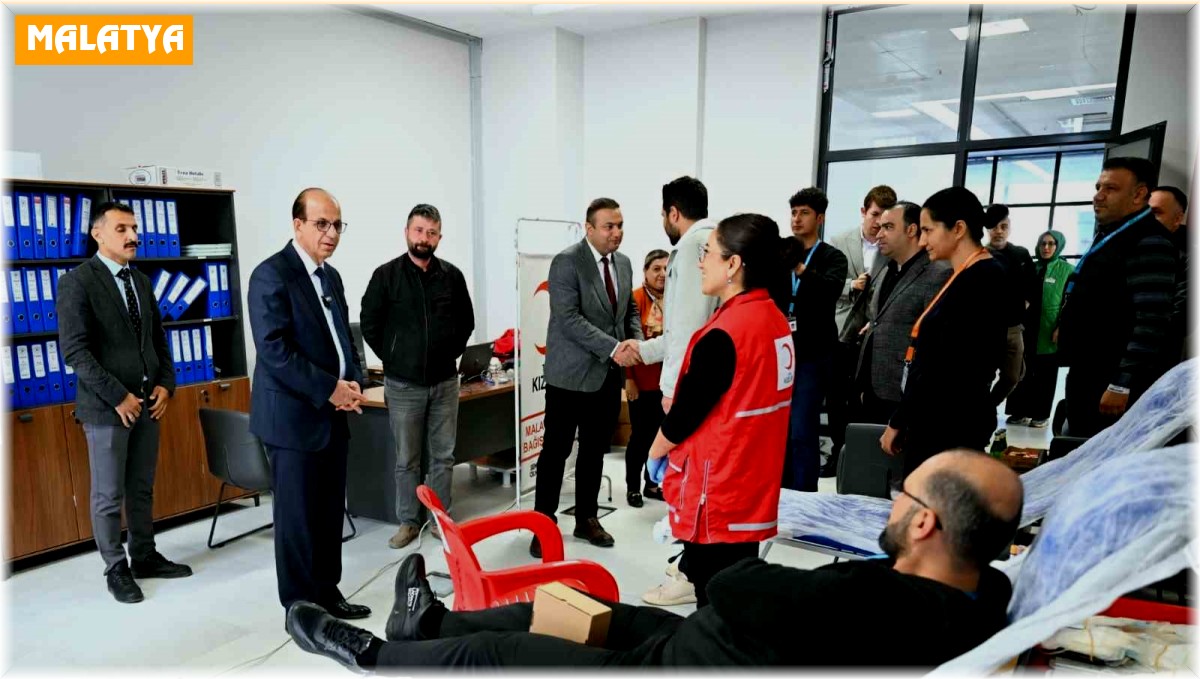 Yeşilyurt Belediyesi ve Kızılay'dan kan bağışı kampanyası