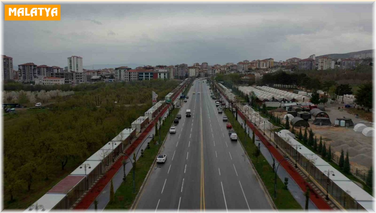 Yeşilyurt'ta geçici iş yerlerinin kurulumu tamamlandı